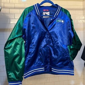 Mitchell & Ness Seahawks Throwback Women’s Satin Bomber Jacket Size XL